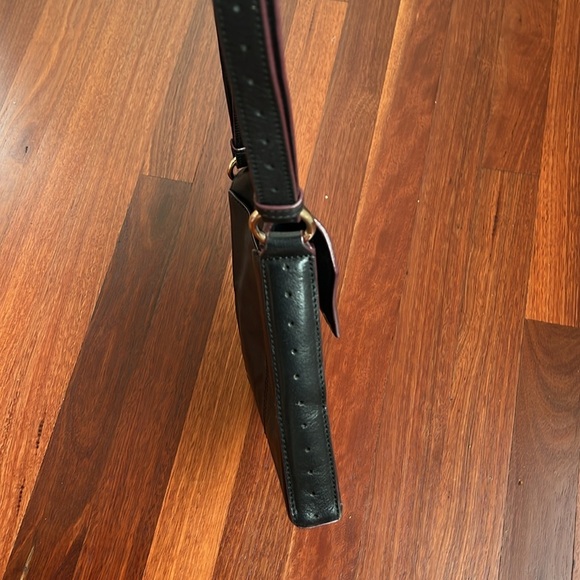 POUR La VICTOIRE shoulder bag - Picture 7 of 7